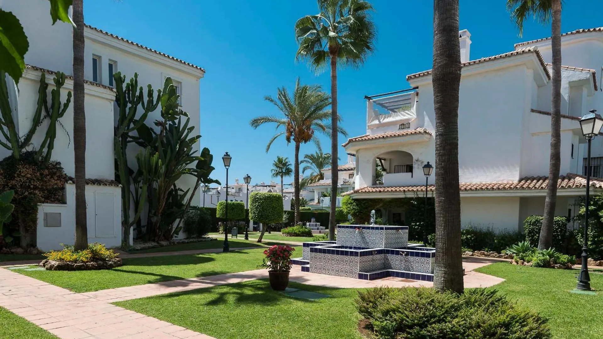 Apartment Atico Los Naranjos Marbella