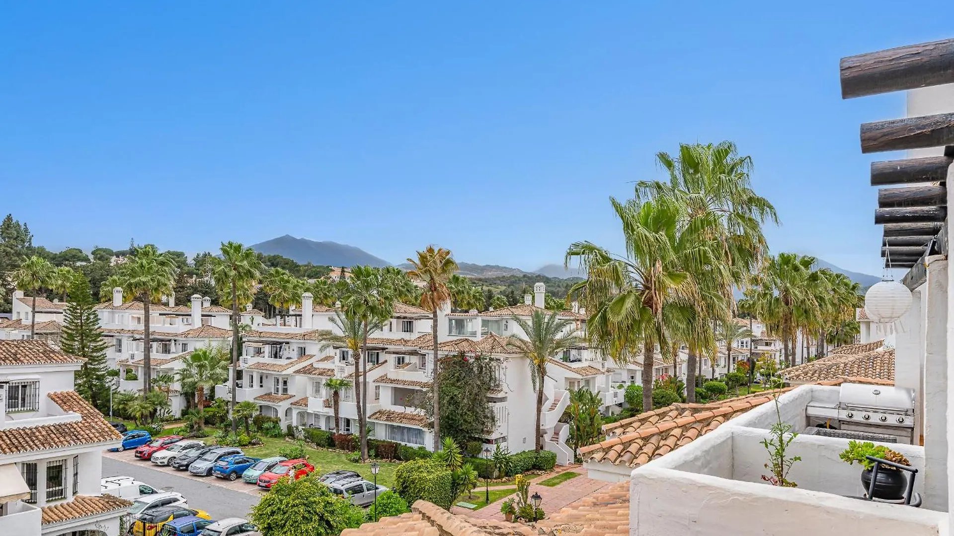 Atico Los Naranjos Marbella Apartment