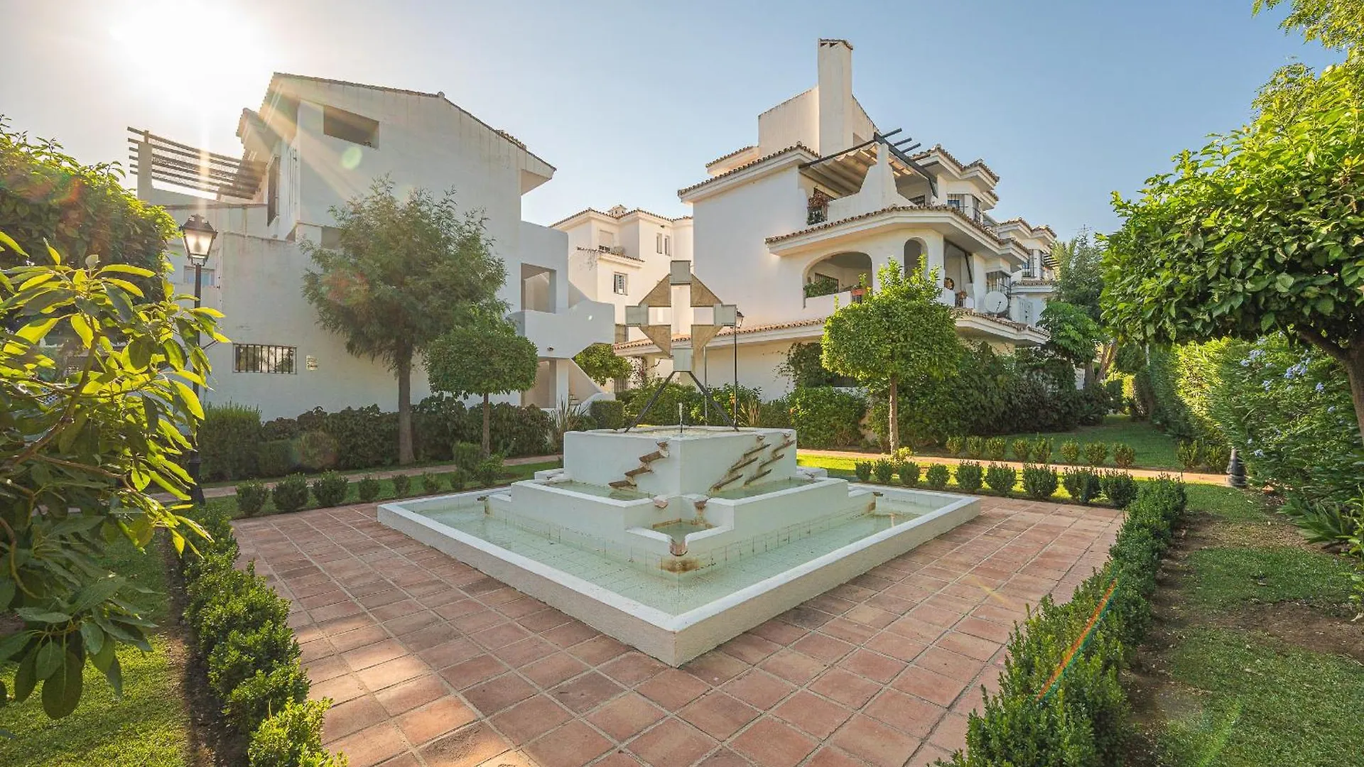Atico Los Naranjos Marbella 0*,